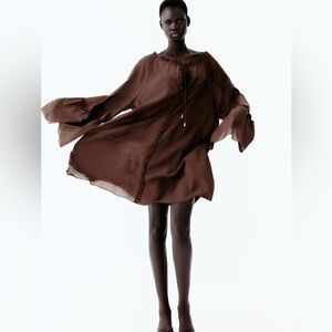 H&M trumpet sleeve brown tunic Dress size small gorgeous NWT